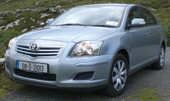 Toyota Avensis 2 t250