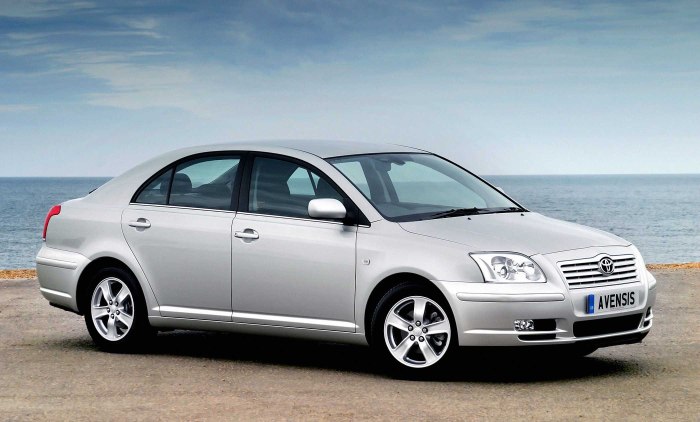 Toyota Avensis 2003