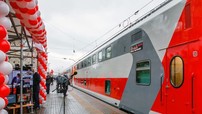 Двухэтажный поезд Москва Санкт-Петербург
