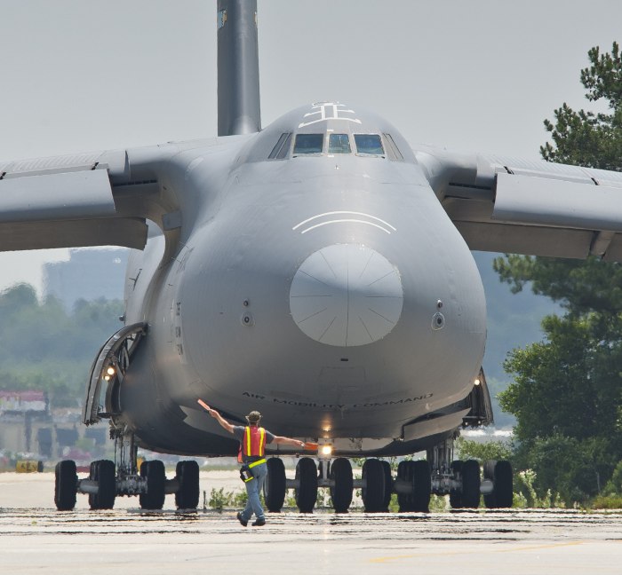 C5 Galaxy самолет