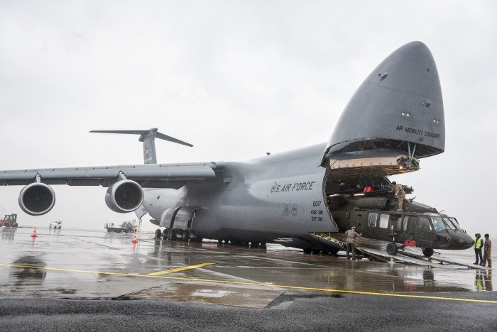 Lockheed c-5 Galaxy