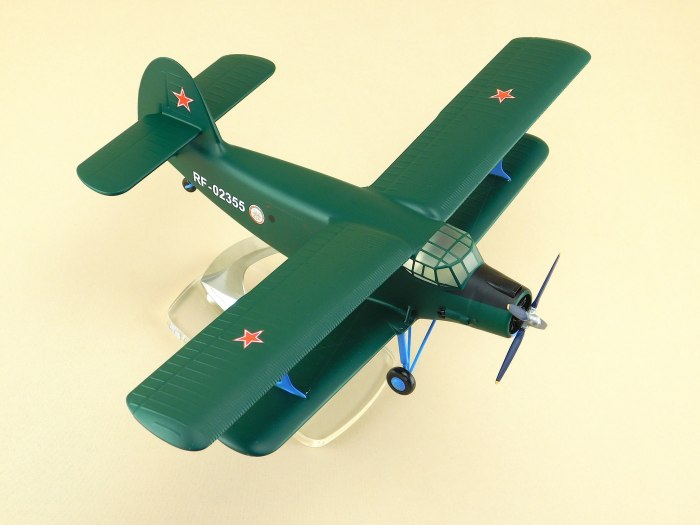 Модель самолёта АН-2