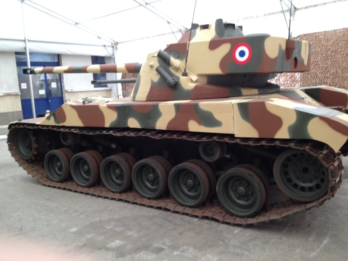 Танк Batignolles-Chatillon 25t
