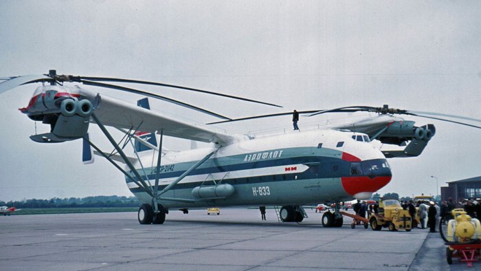 Ми-12 вертолёт