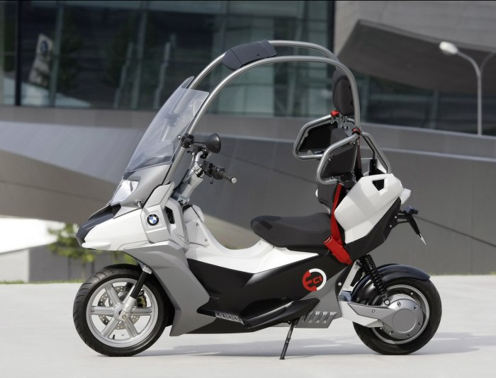 Мотоцикл BMW c1