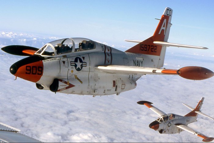 North American t-2 Buckeye