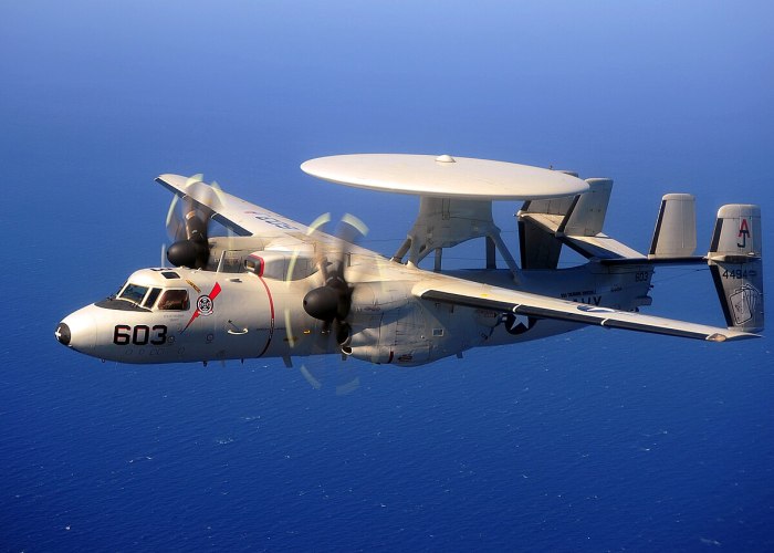 Самолет Grumman e-2 Hawkeye