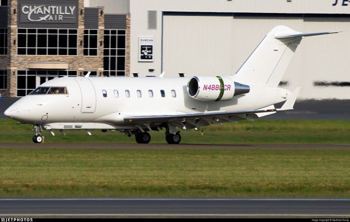 Bombardier cl600
