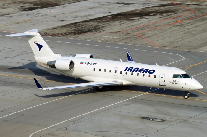 Самолёт Бомбардье CRJ-100/200