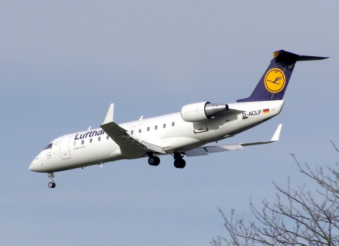 Canadair Regional Jet 200