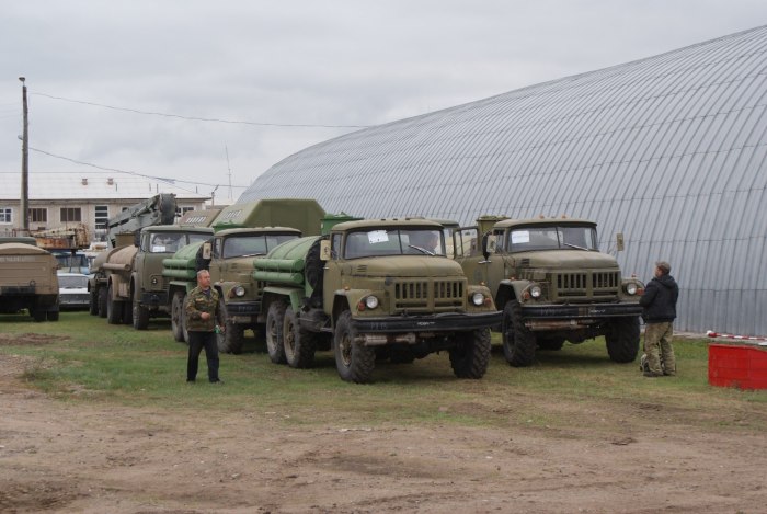 База хранения военной автомобильной техники
