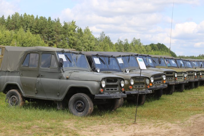 Белспецконтракт продажа военной техники прайс