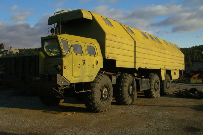 МАЗ 7510