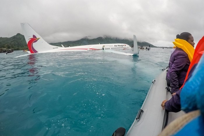 Air Niugini Flight 73