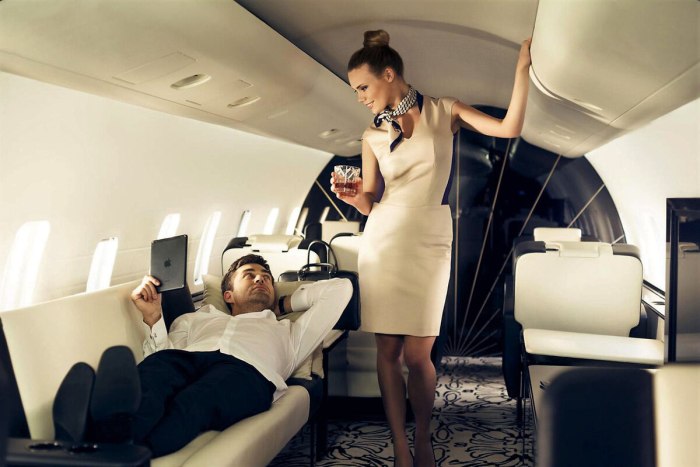 Стюардесса private Jet