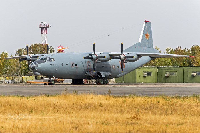 АН 12 ВВС Казахстана