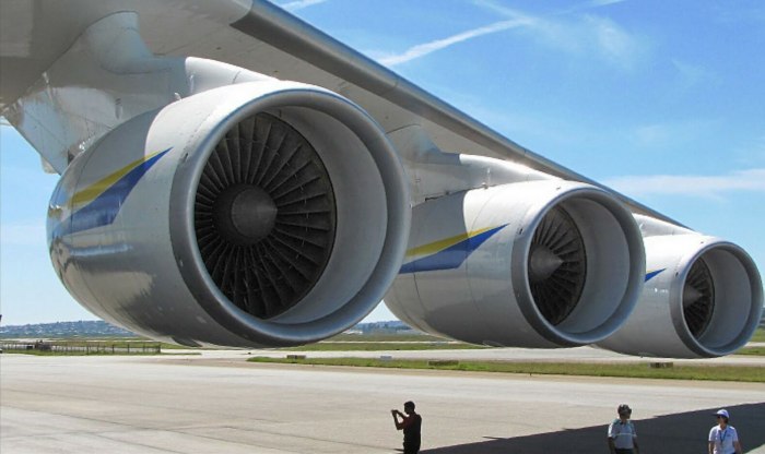 АН-225 Мрия внутри