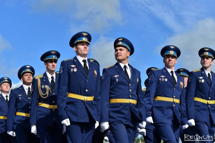 Парадная форма вс РФ ВКС