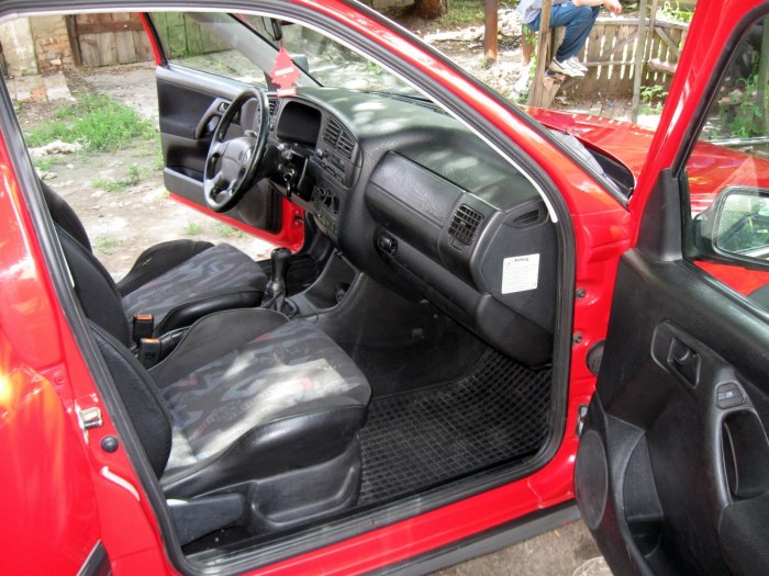 Volkswagen Golf 3 салон