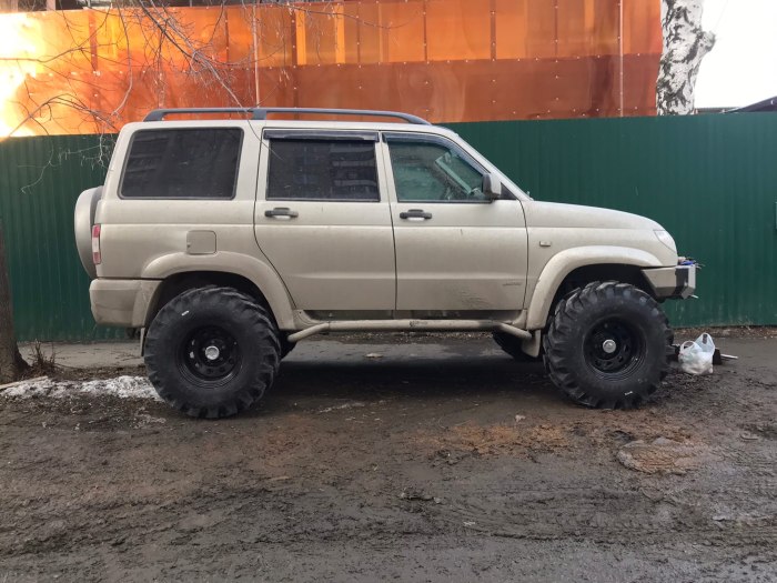 УАЗ Patriot 33 колеса