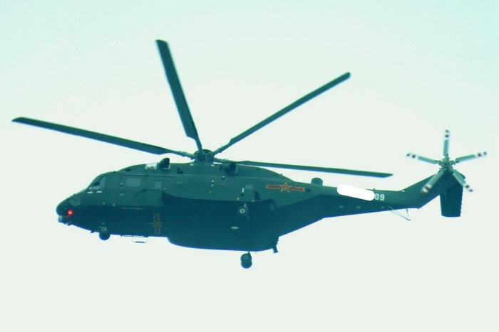 Вертолет z-8 НОАК