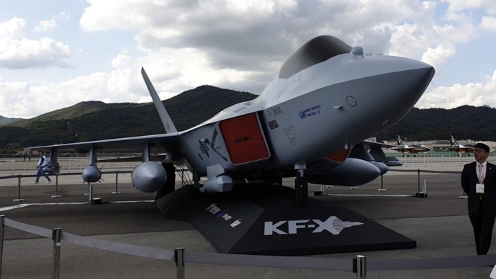 Kai KF-X фото