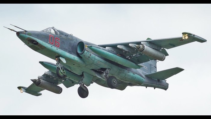 Самолёт-Штурмовик Су-25