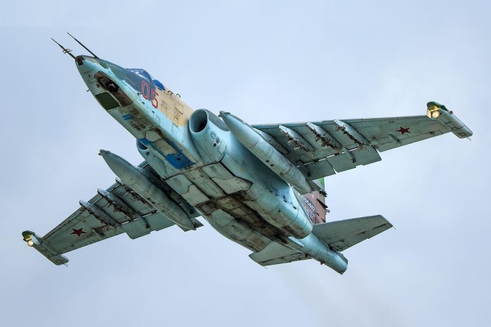Грач самолет Су 25