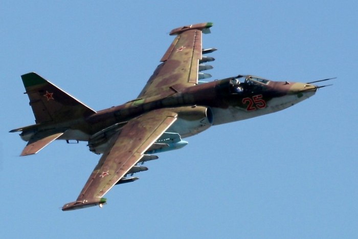 Штурмовик Су-25 Грач