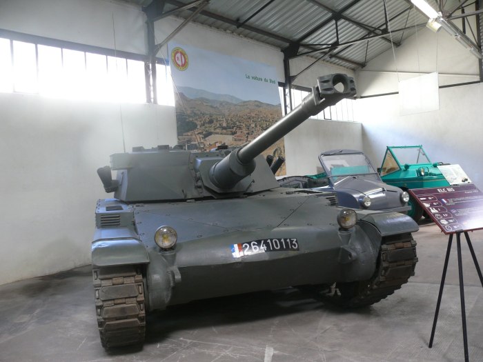 Французский танк AMX ELC bis