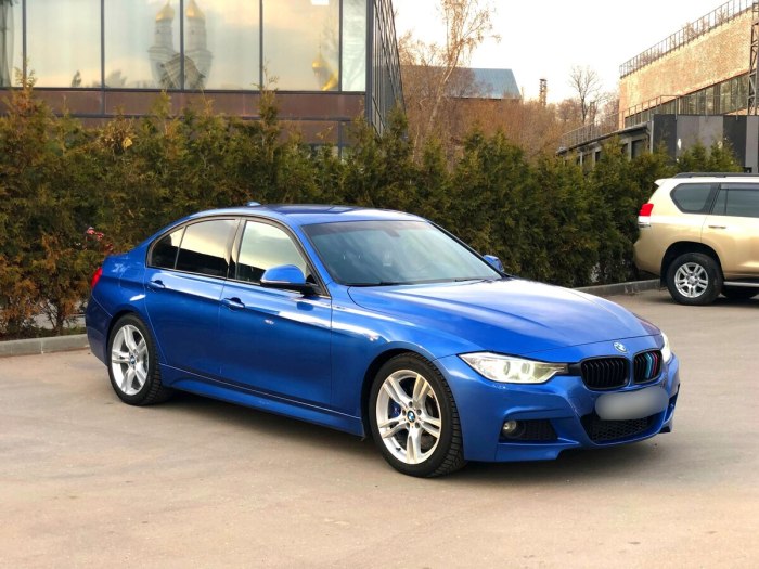 BMW 3 328i
