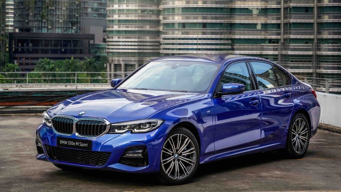 BMW 330 g20