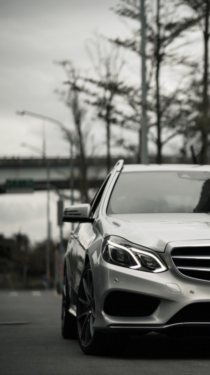 Mercedes Benz e200 на айфон