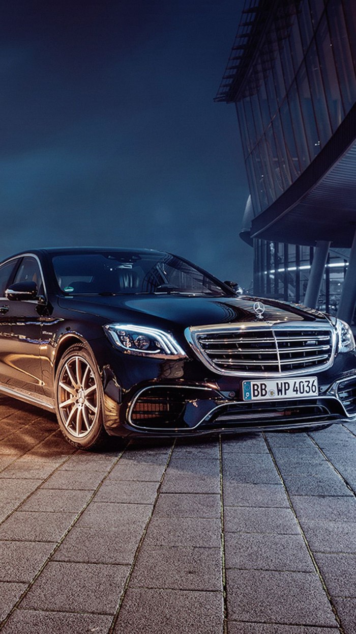 Mercedes s63 AMG