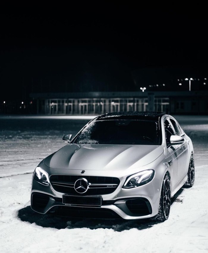 Мерседес-Бенц e63s