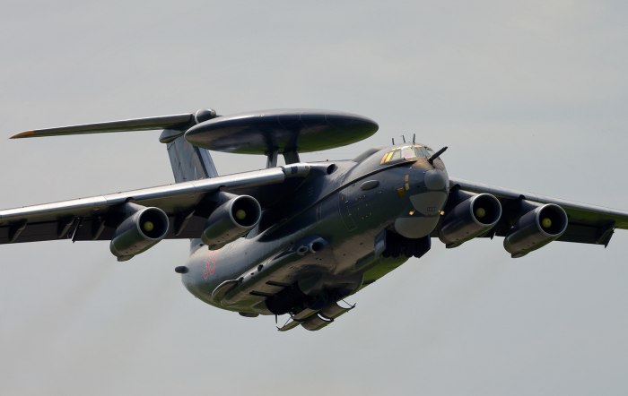 Самолёт ДРЛО А-100 "премьер"