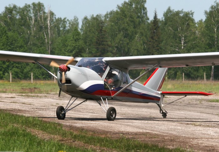 Самолет Икар АИ -10 чертежи