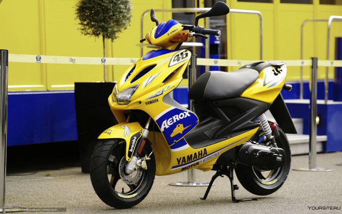 Скутер Yamaha Aerox