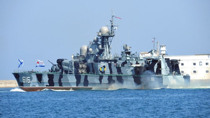 Современные военные корабли