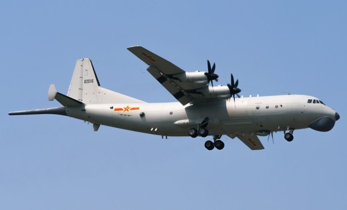 Shaanxi y-9