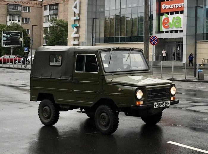 ЛУАЗ 969 969м