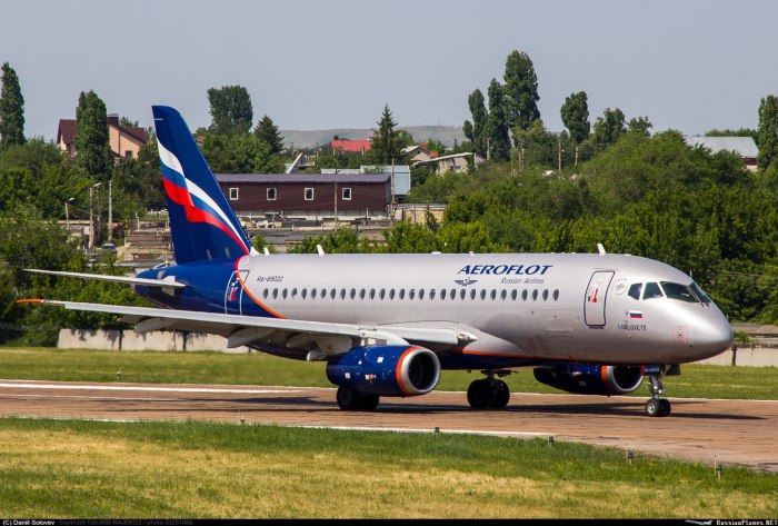 Суперджет 100 95 самолет