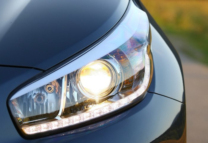 Kia Ceed JD 2014 фара
