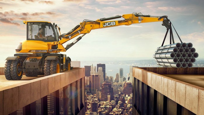 JCB 735