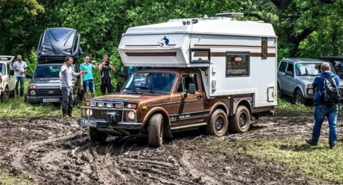 ВАЗ 2121 автодом