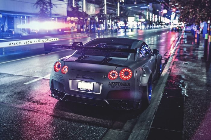 Nissan GTR r35 неон