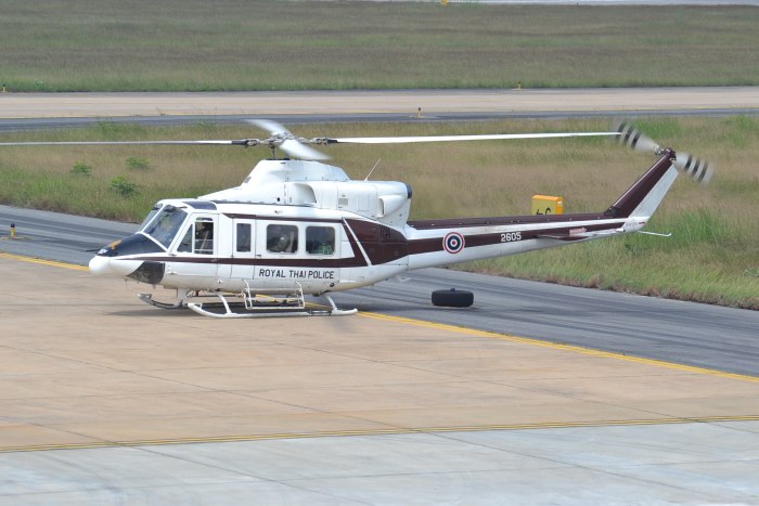 Bell 412 вертолет