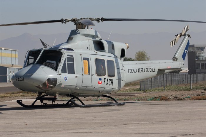 Bell 412 вертолет