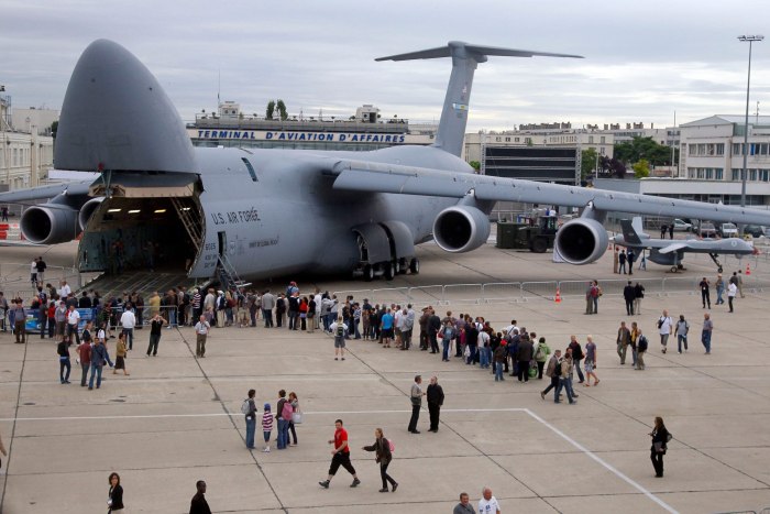 Lockheed c-5 Galaxy