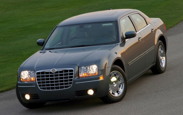 Chrysler 300 2004
